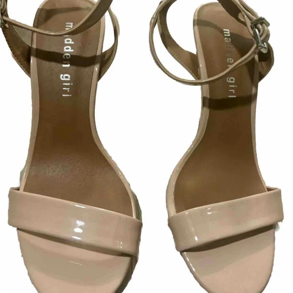 Steve Madden Nude Heels 6.5